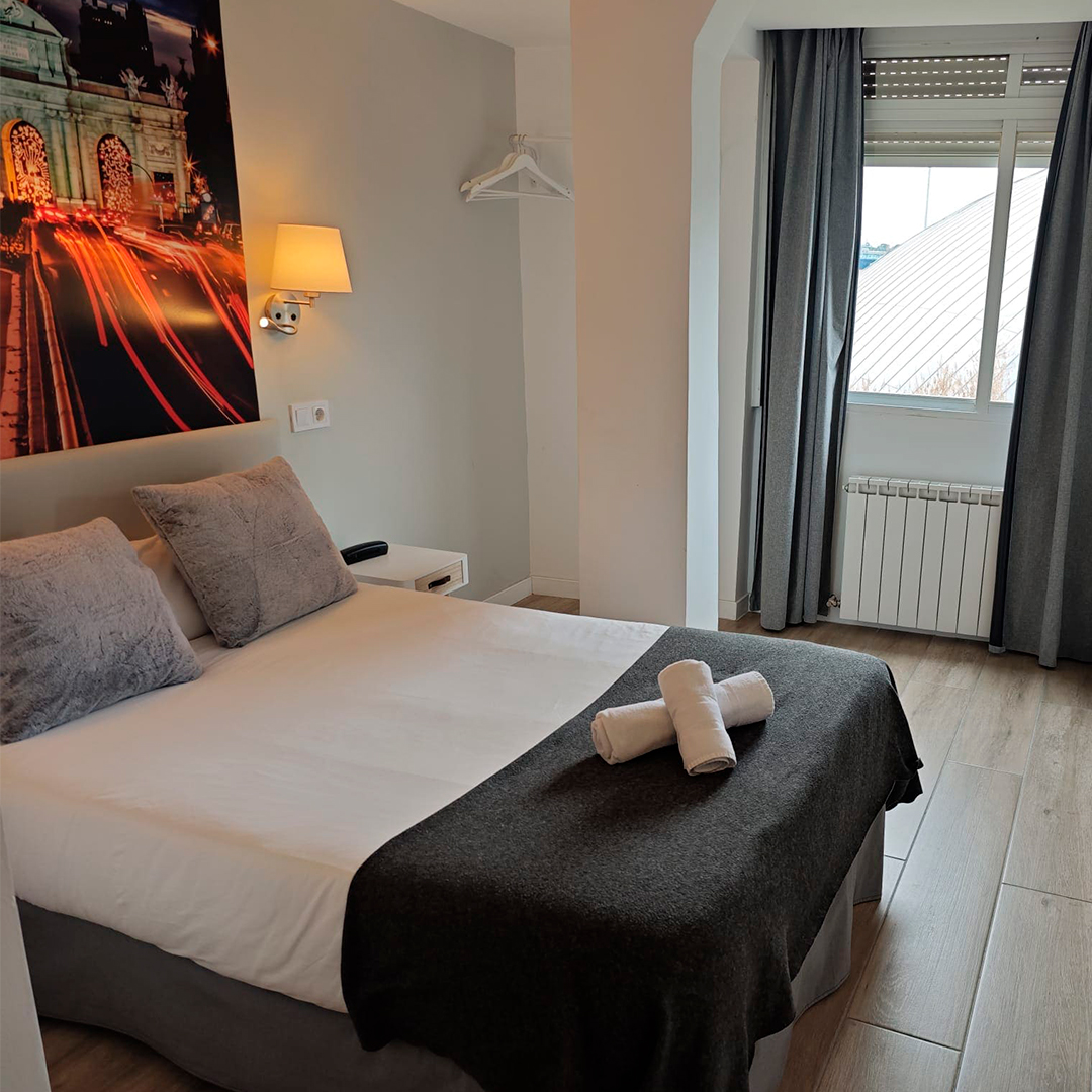 habitacion-individual-hostal-fronton-madrid